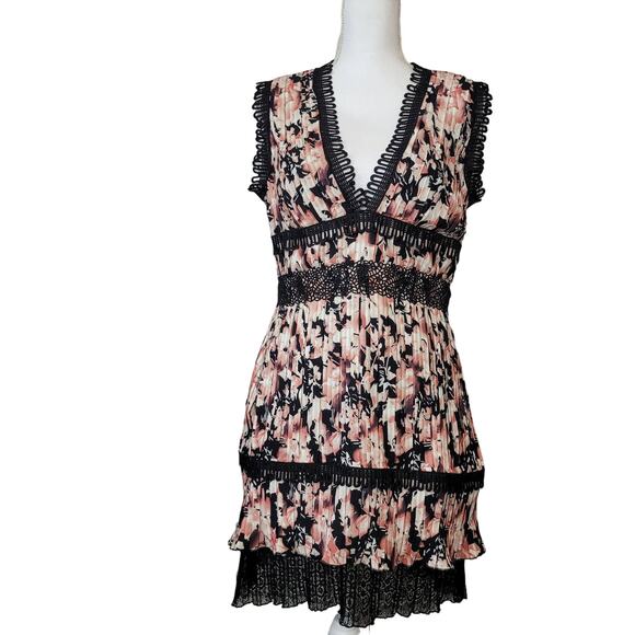 Foxiedox Pleated Floral Lace Trim Mini Dress Pink Black Size L NWT - Picture 8 of 8